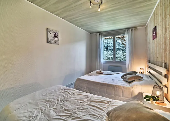 Arceau By Interhome Saint-Pierre-d'Oleron